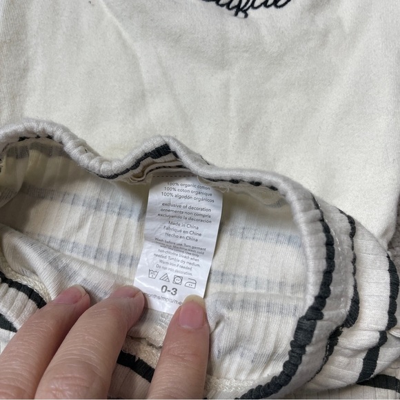 Rabbit + Bear Bootiful Ghost Onesie and Pants set, baby size 0-3 months - Picture 4 of 7